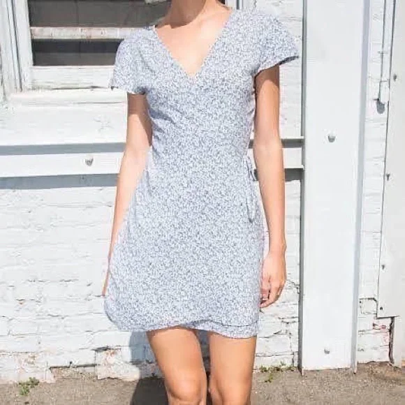 Dresses, Brandy Melville Blue Floral Wrap Dress